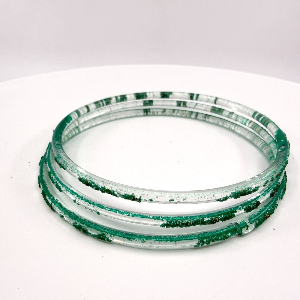 Y2K Glitter-Infused Clear & Green Resin Stackable Bangle Bracelet Set